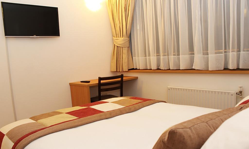 Concepción Hostal Express מראה חיצוני תמונה